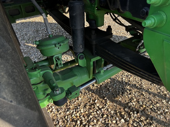 2024 John Deere 800R - Photo13