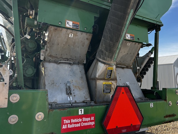 2024 John Deere 800R - Photo26