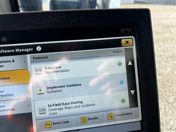 2024 John Deere 800R - Photo43