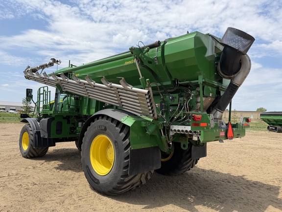 2024 John Deere 800R - Photo5