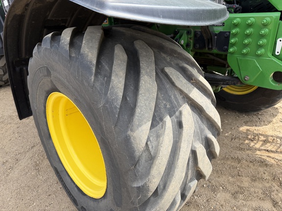 2024 John Deere 800R - Photo12