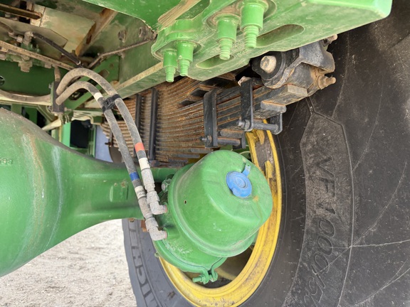 2024 John Deere 800R - Photo16