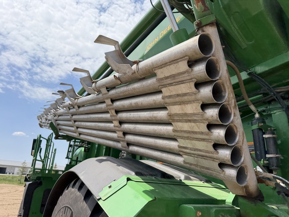 2024 John Deere 800R - Photo26