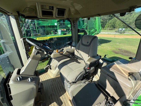 2023 John Deere 8R 370-5