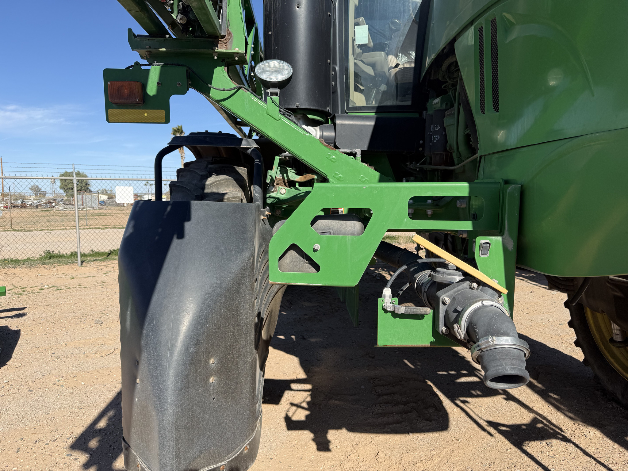 2015 John Deere R4038 Image 14