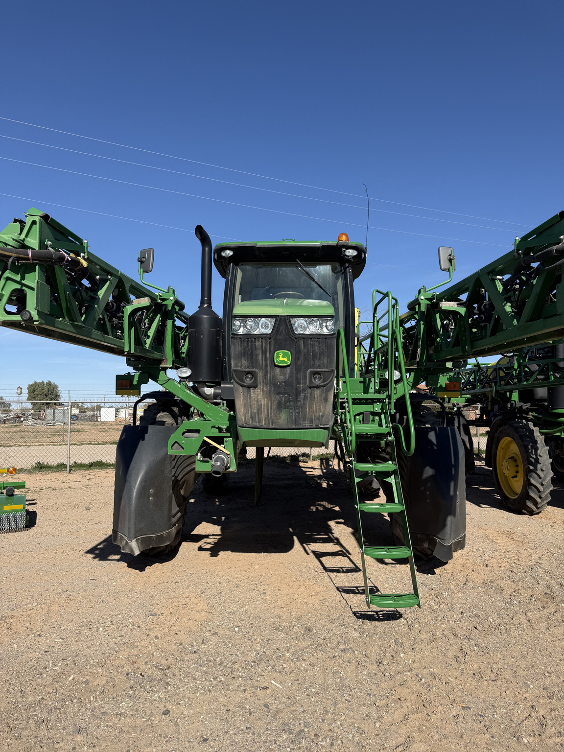 2015 John Deere R4038 Image 24