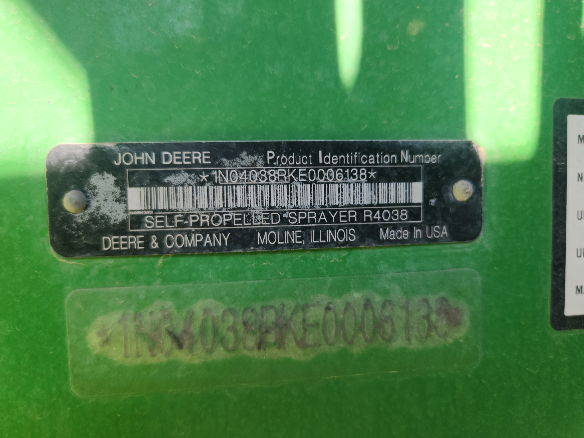 2015 John Deere R4038 Image 19