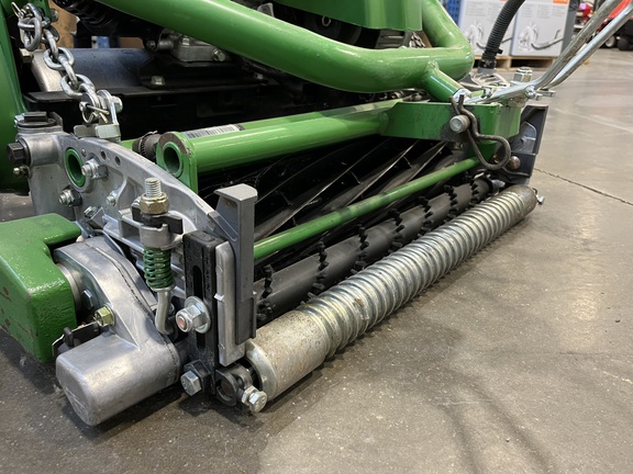 Used 2015 John Deere 220E-Cut Walk Greens Mower Walking Greens Mowers at Horizon Ag & Turf in Calgary, AB - Photo6