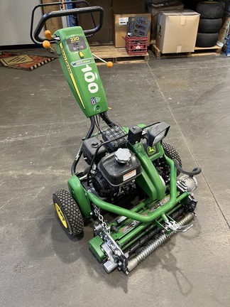 Used 2015 John Deere 220E-Cut Walk Greens Mower Walking Greens Mowers at Horizon Ag & Turf in Calgary, AB - Photo2