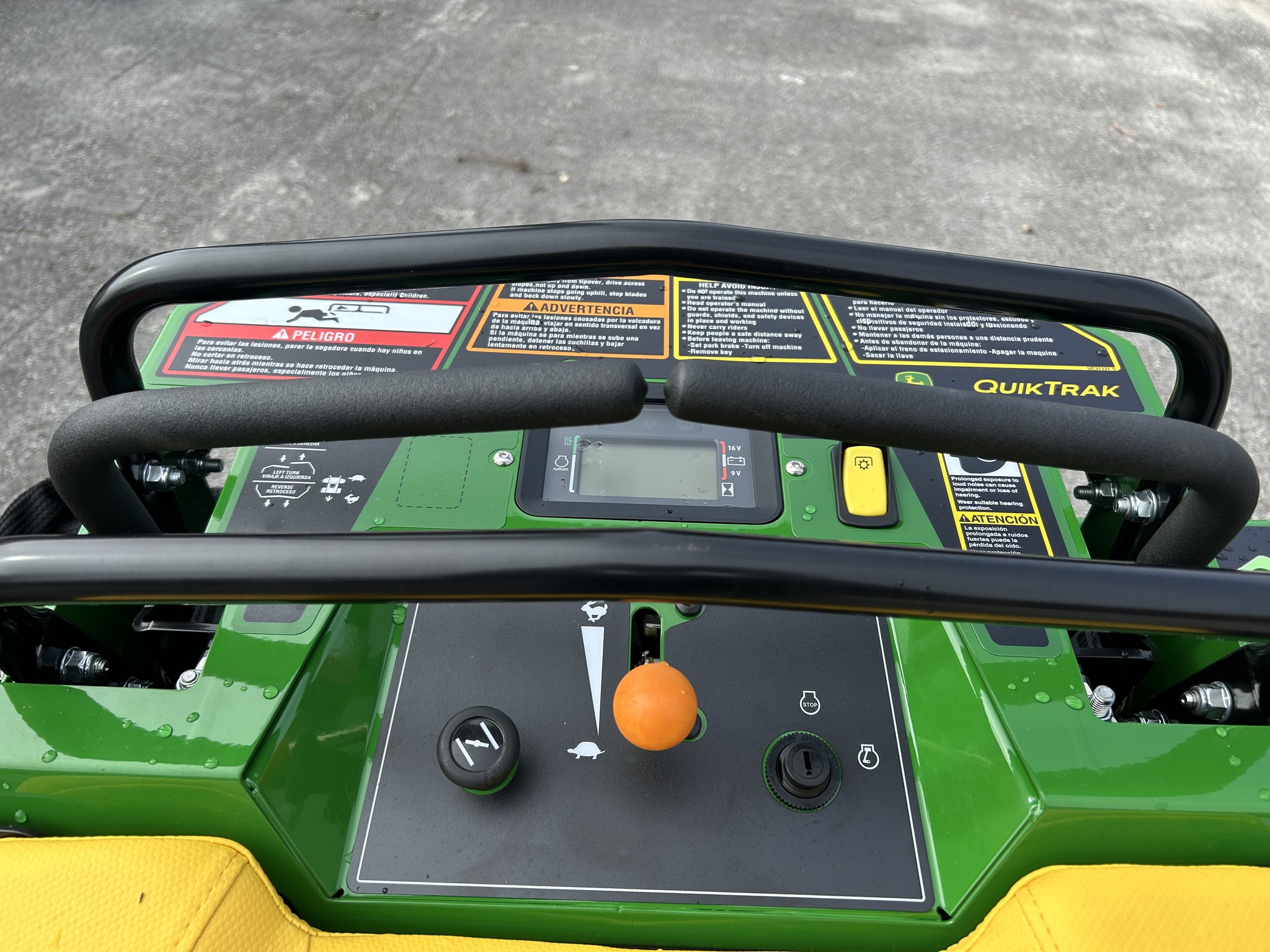 2025 John Deere Q850M Image 7