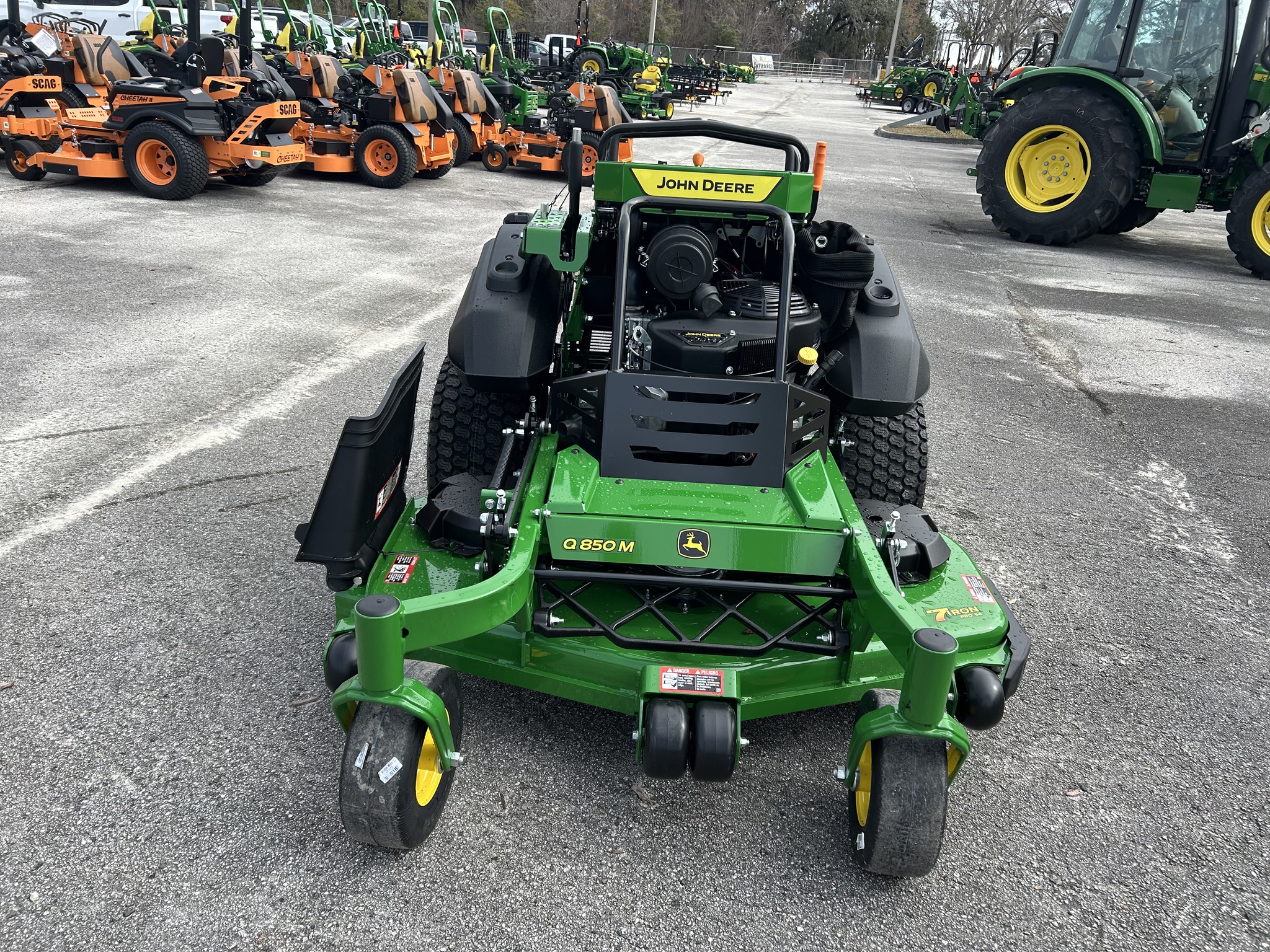 2025 John Deere Q850M Image 6