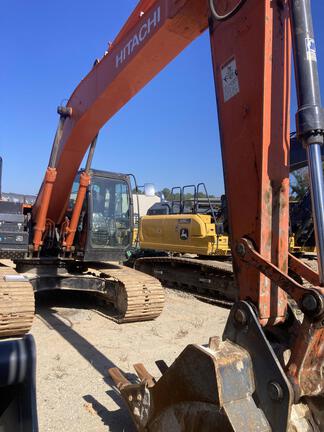 2022 Hitachi 210LC-6