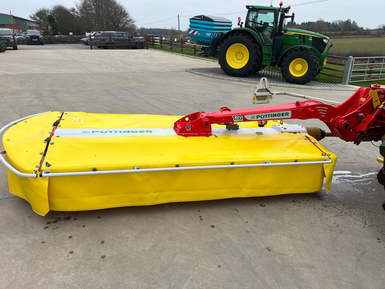 2023 Pottinger NOVACAT 302