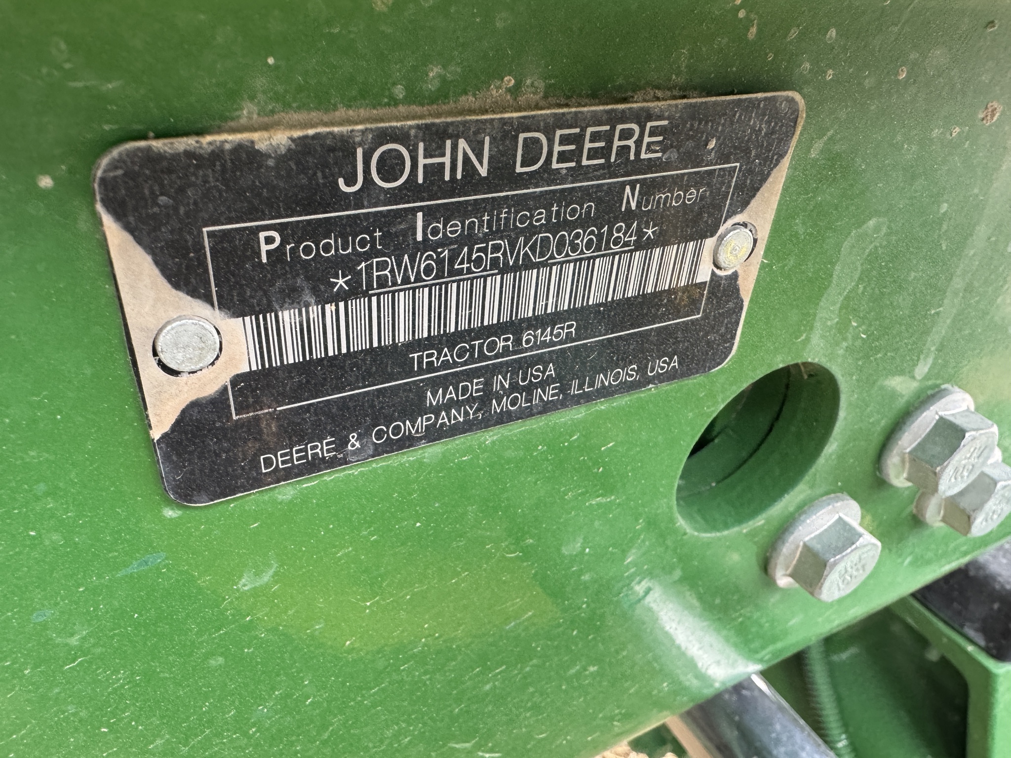 2019 John Deere 6145R Image 4