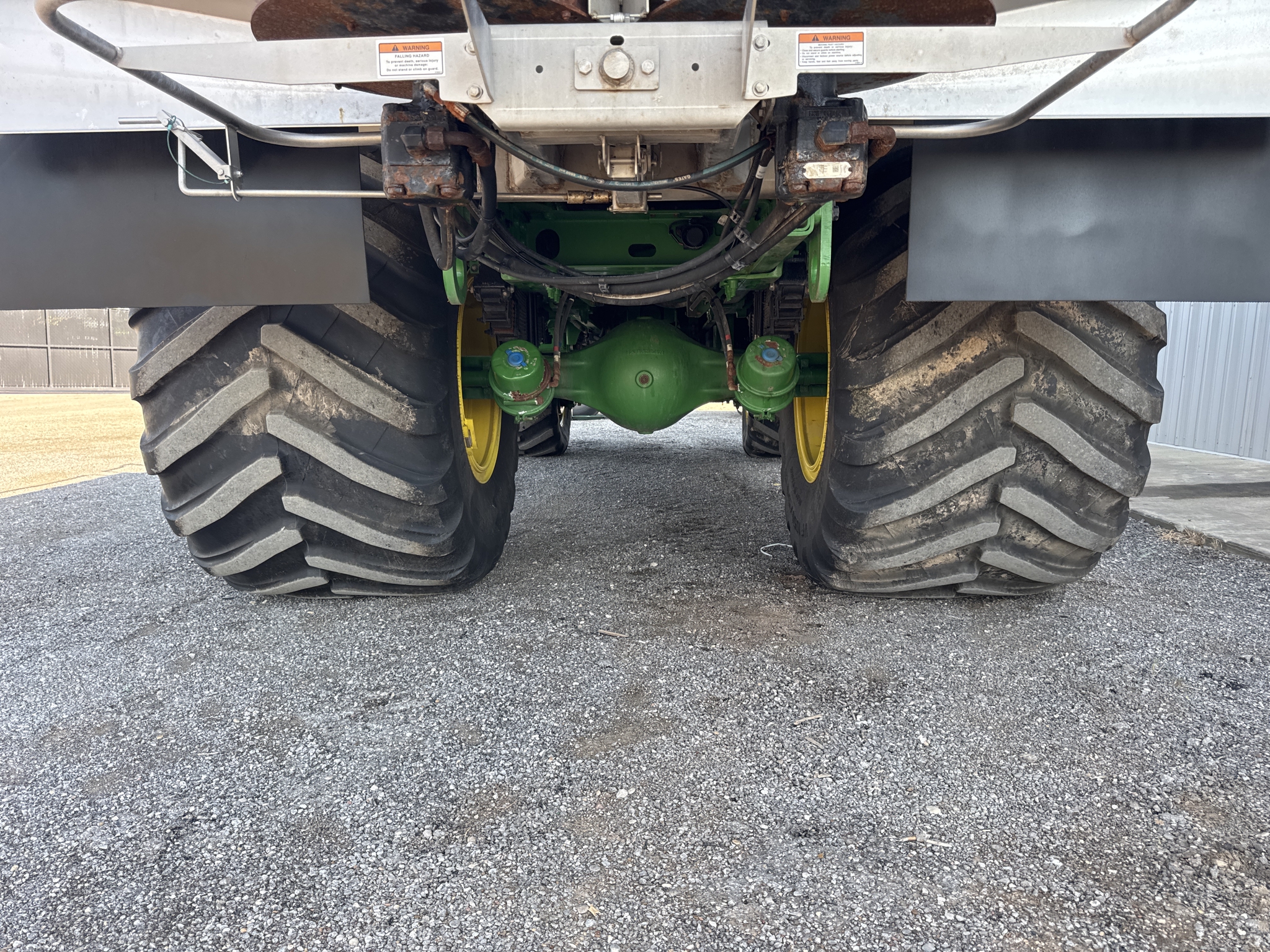 2024 John Deere 800R Image 25