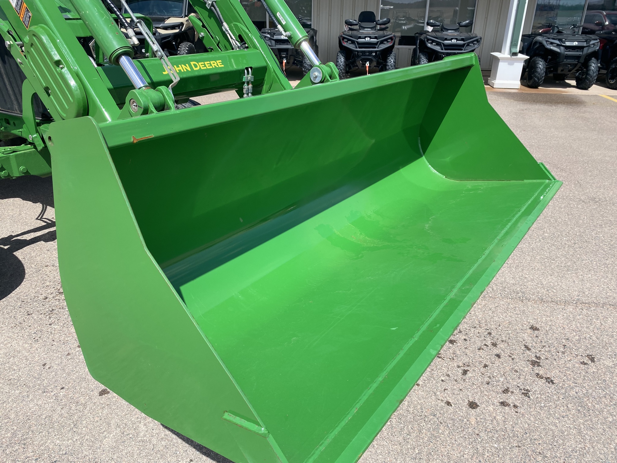 2023 John Deere 6110M Image 10