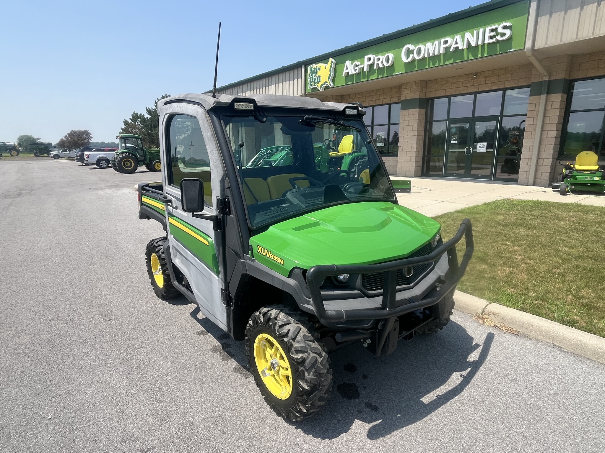 2020 John Deere XUV 835M Image 3