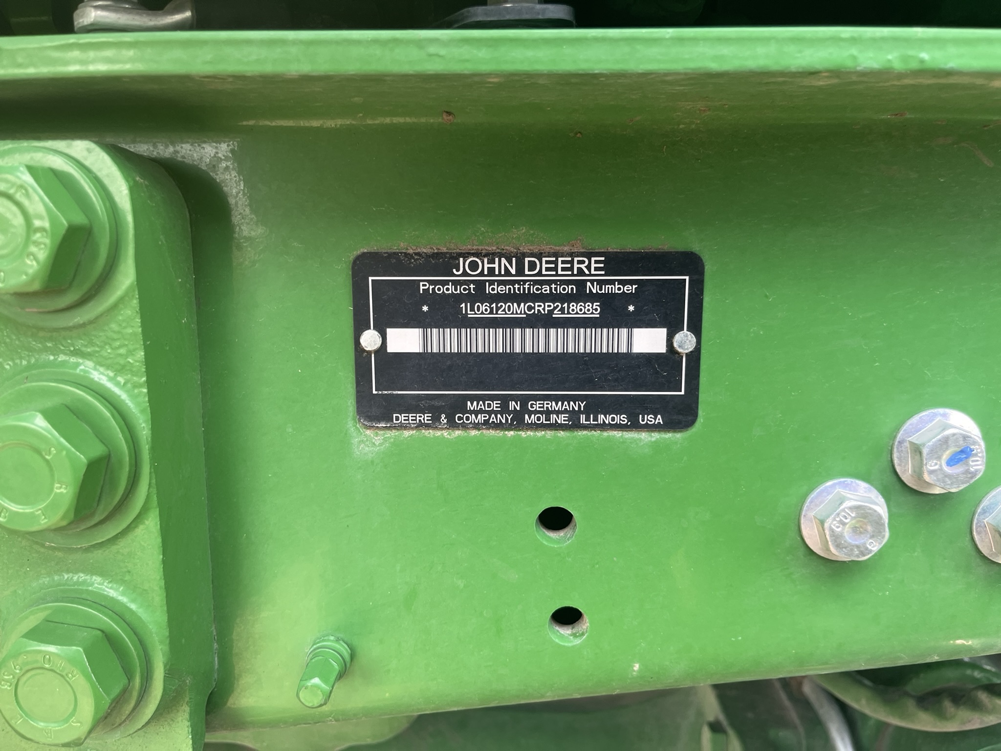 2024 John Deere 6120M Image 4