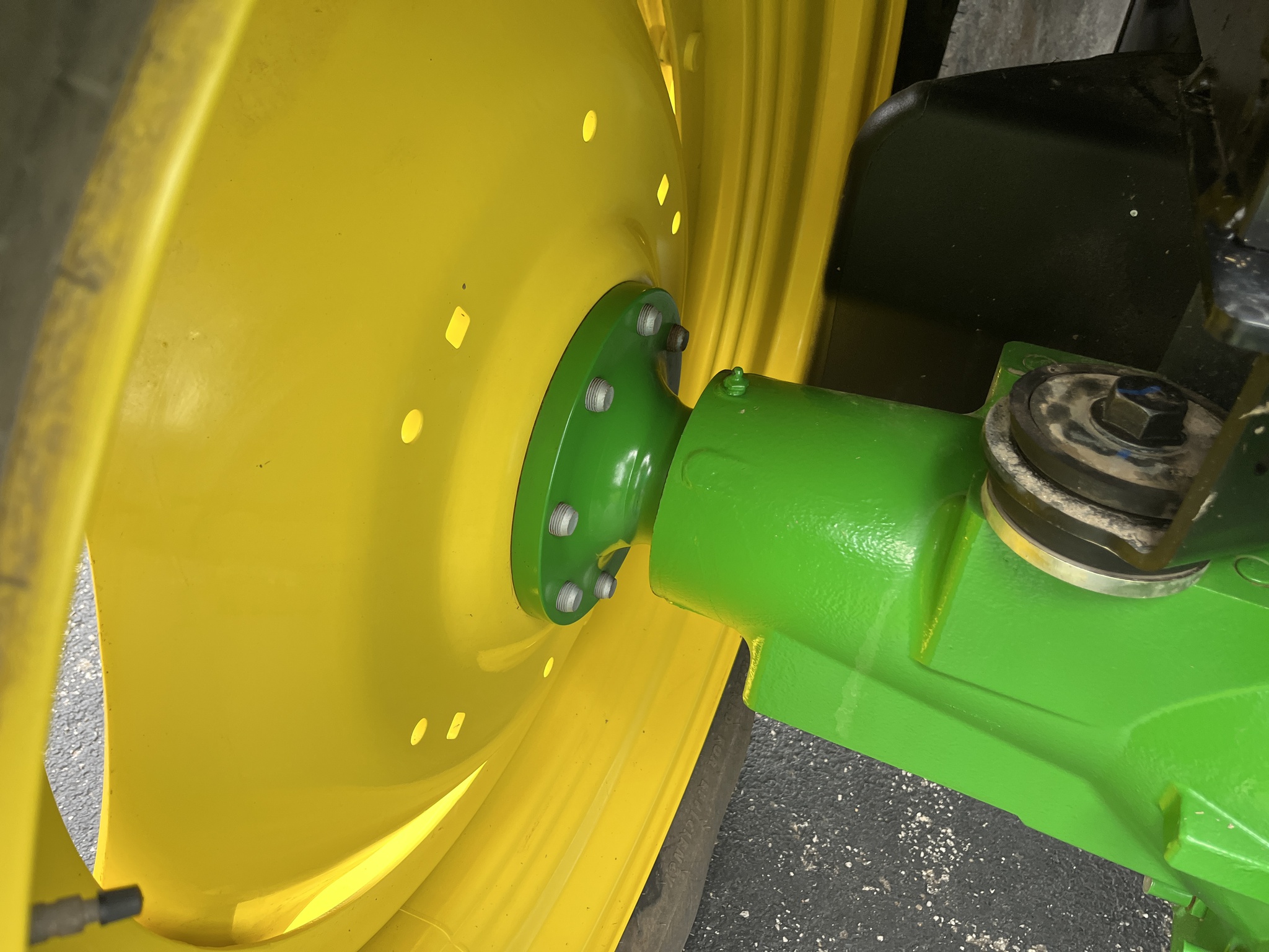 2024 John Deere 6120M Image 19