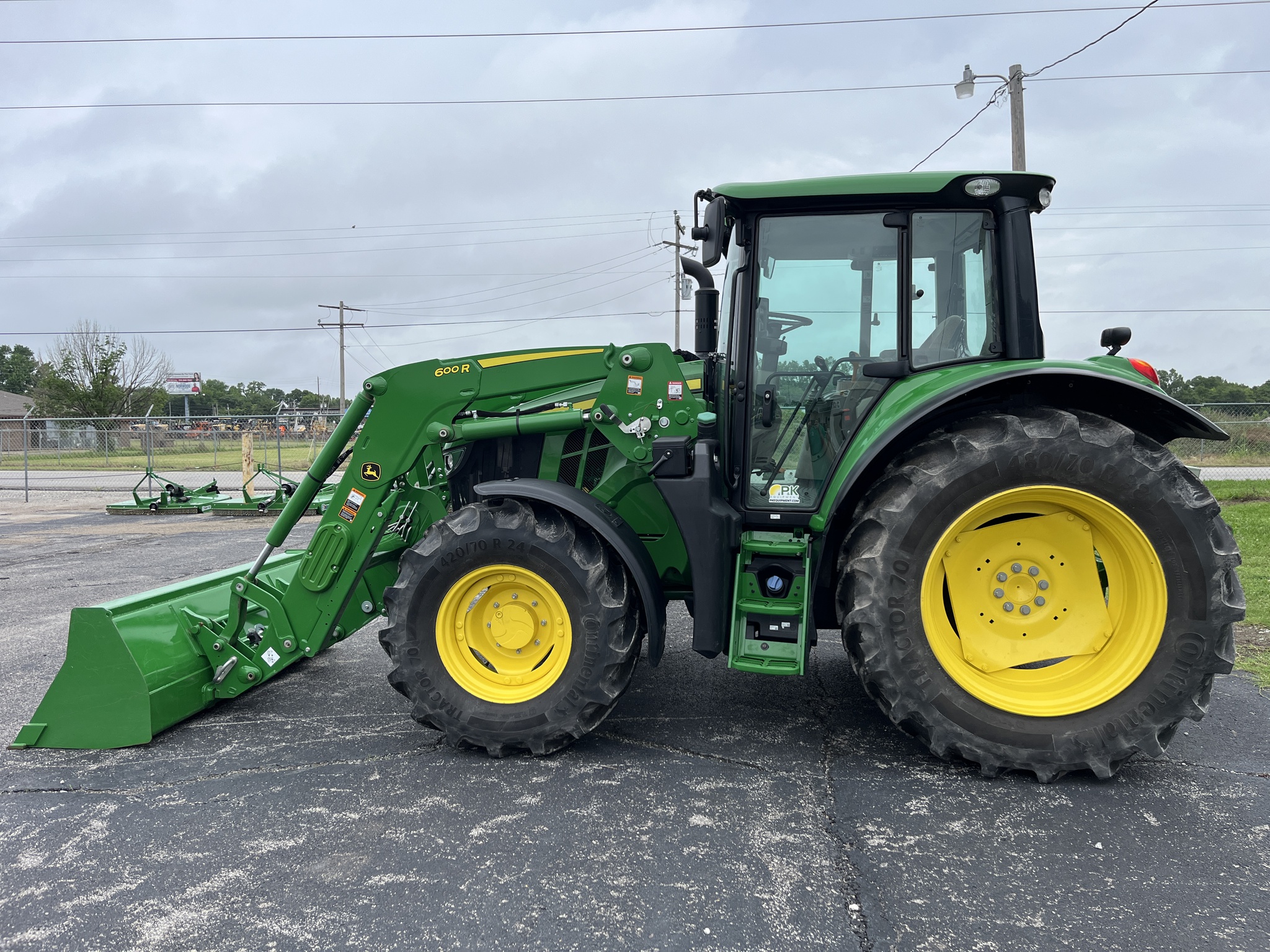 2024 John Deere 6120M Image 2
