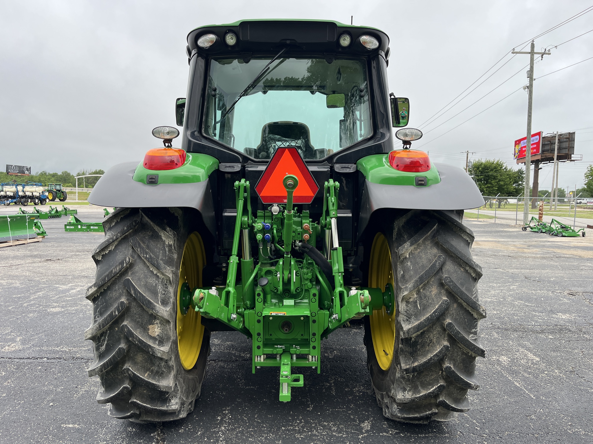 2024 John Deere 6120M Image 4