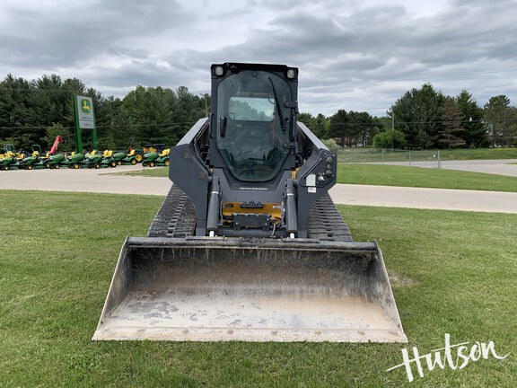 Photo of 2023 John Deere 331G