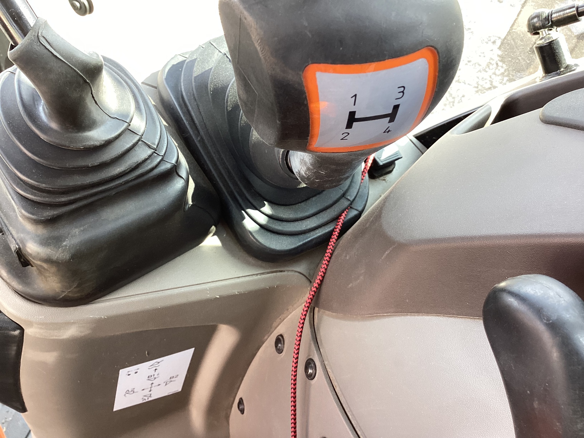 2023 Case IH Farmall 75C Ankara Image 7