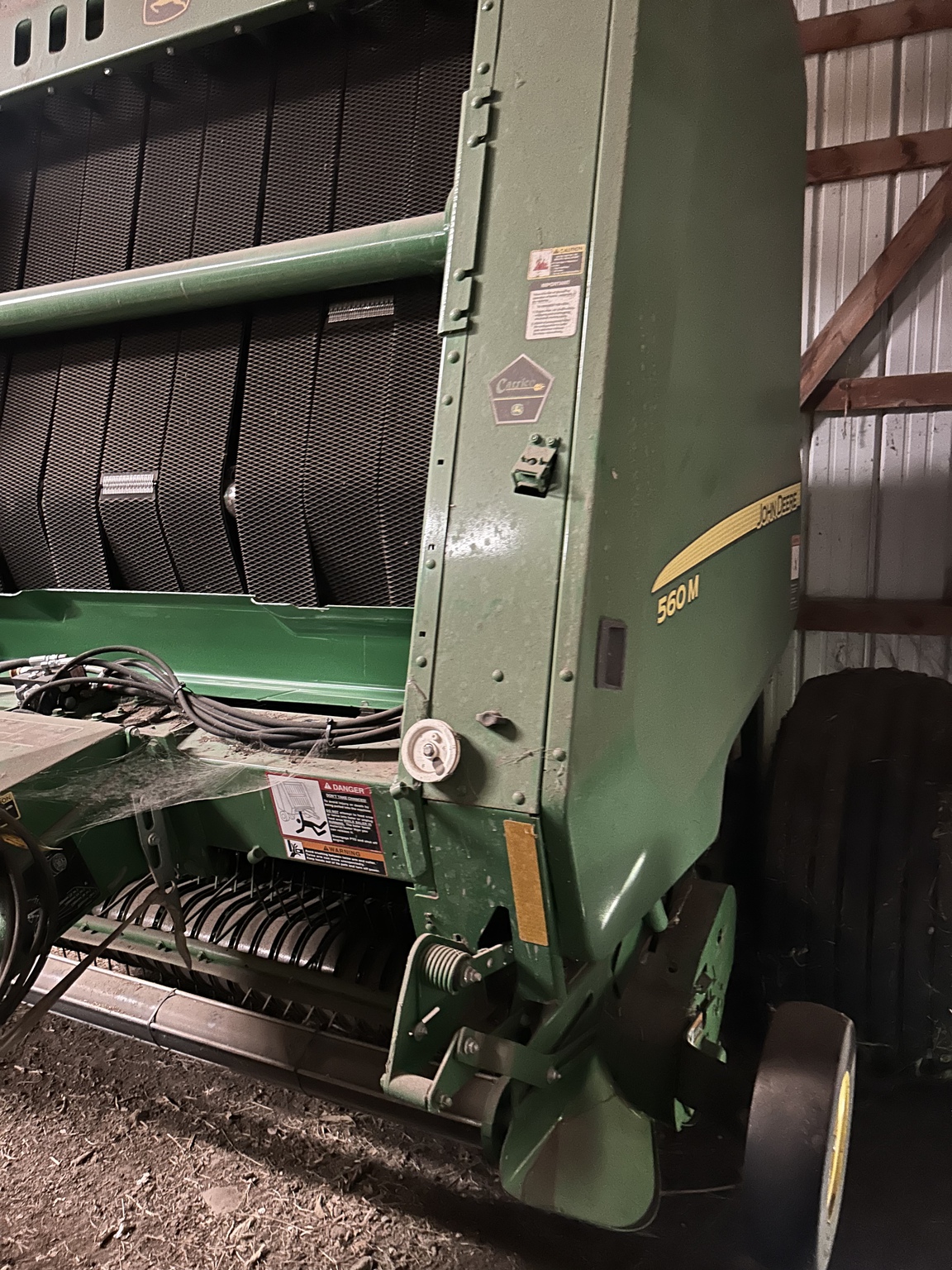 2018 John Deere 560M Image 3