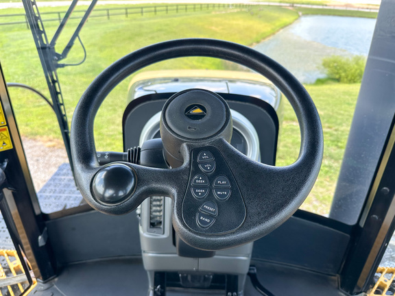 2013 Challenger MT855C