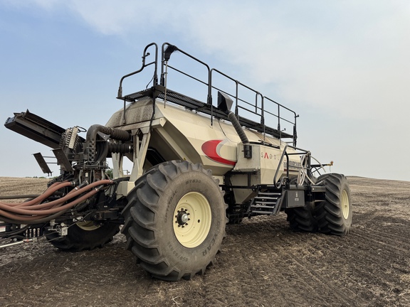 Used 2018 Bourgault 3320XTC Air Drills and Seeders at Horizon Ag & Turf in Vermilion, AB - Photo9
