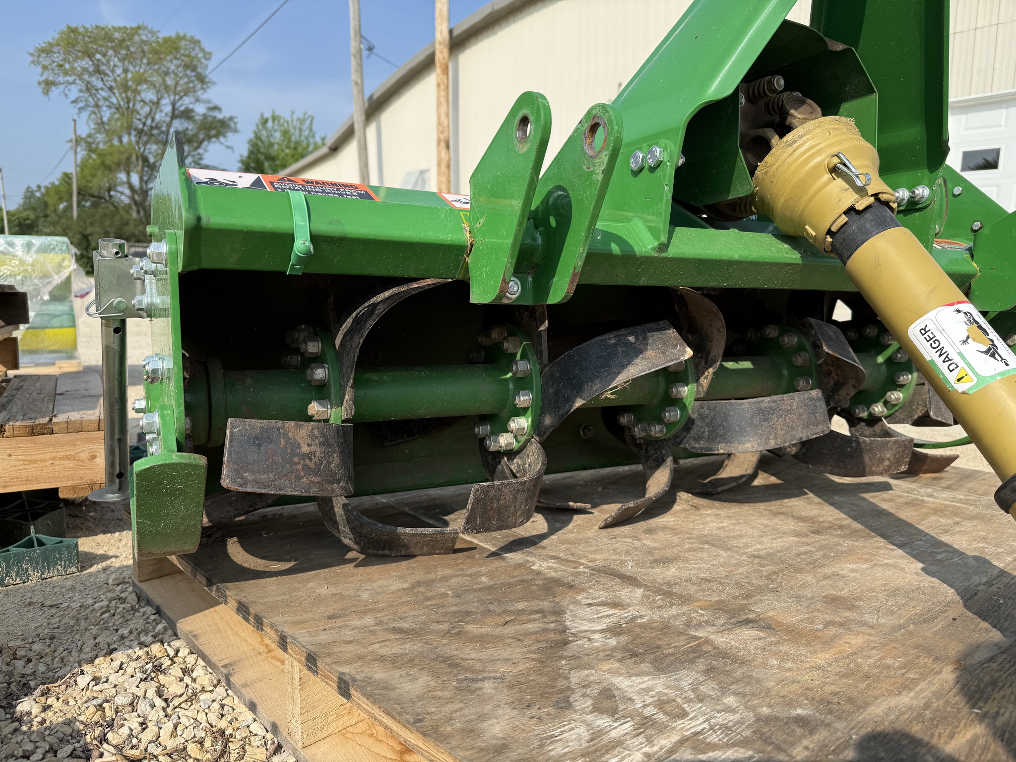 2019 John Deere 647 Image 4