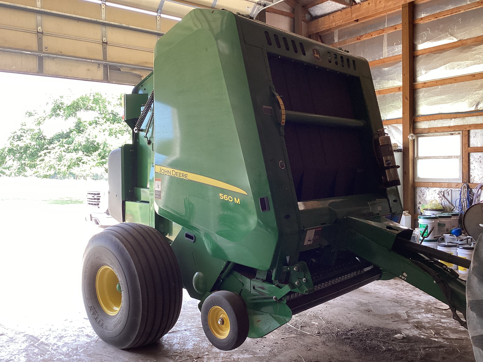 2020 John Deere 560M Image 3