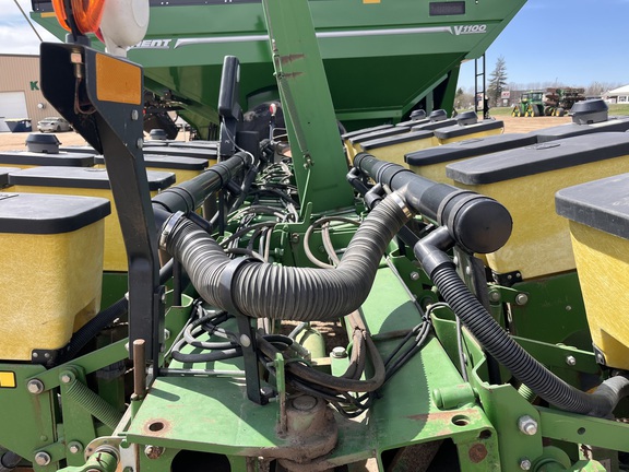 1989 John Deere 7200 - Photo17
