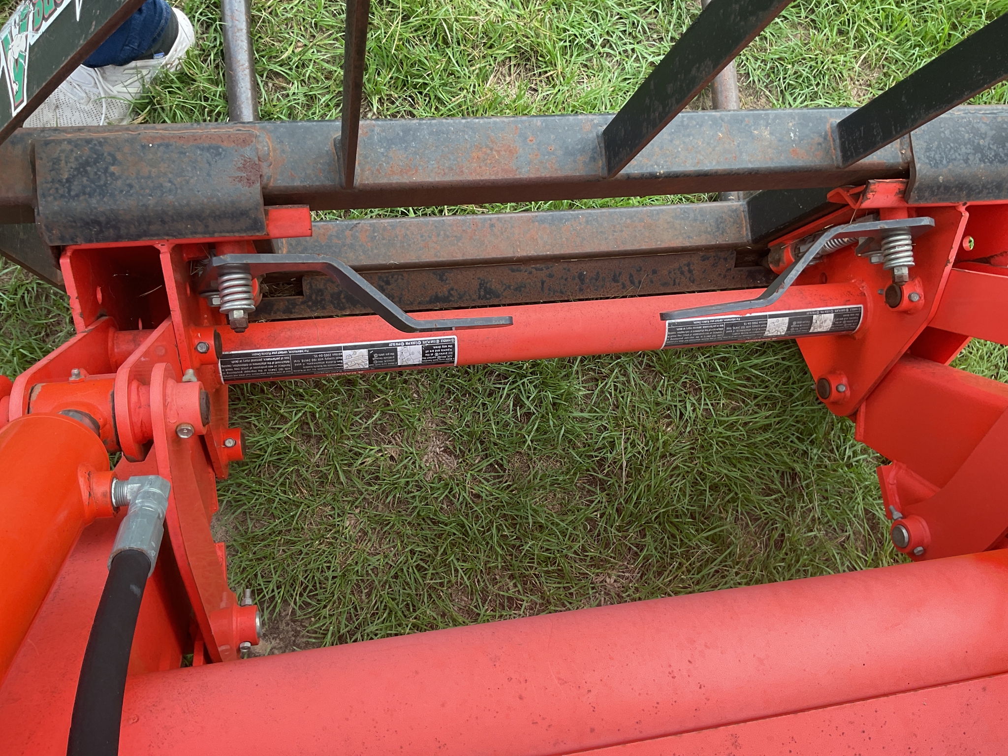 2010 Kubota M110 Image 16
