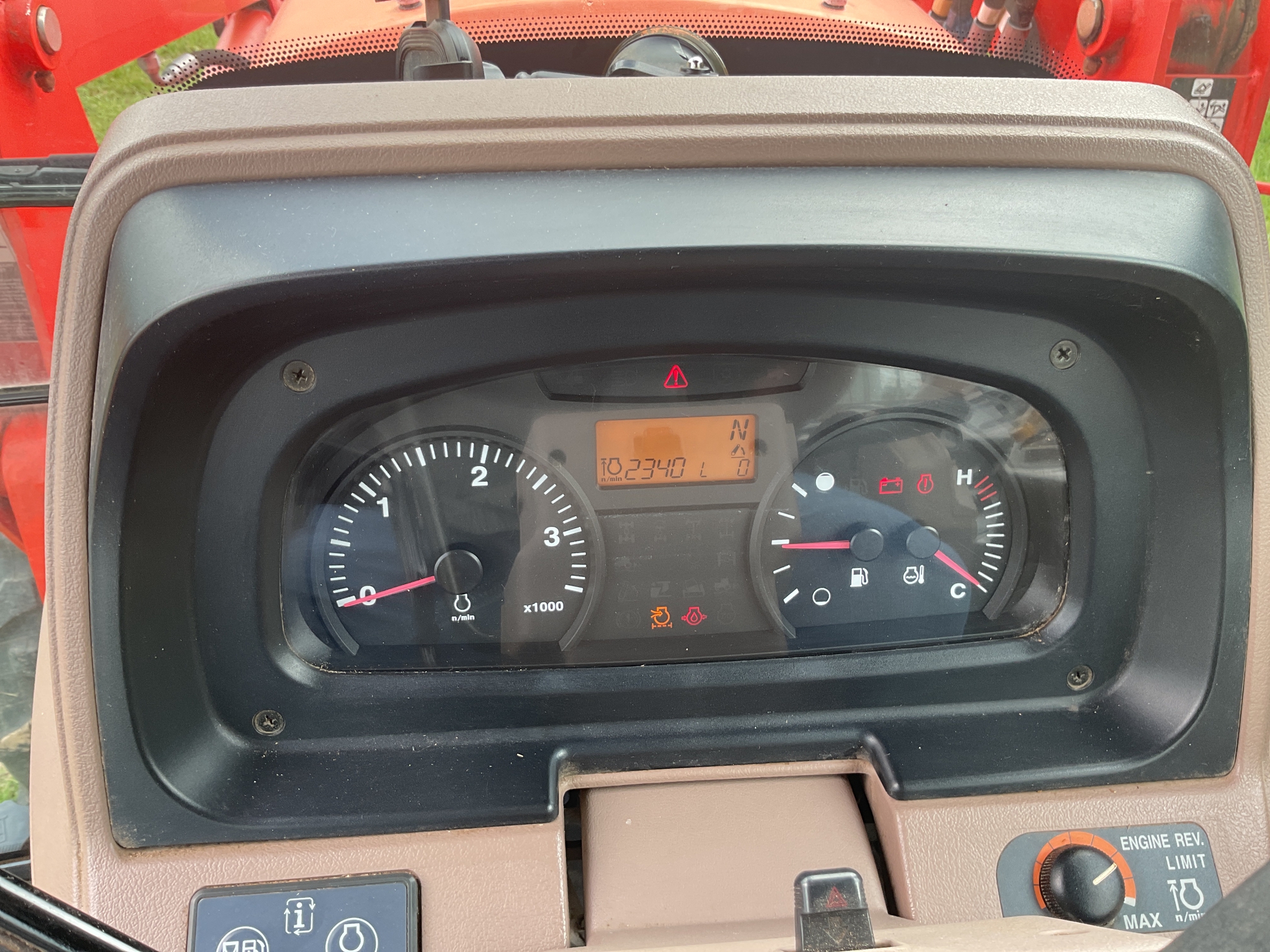 2010 Kubota M110 Image 6