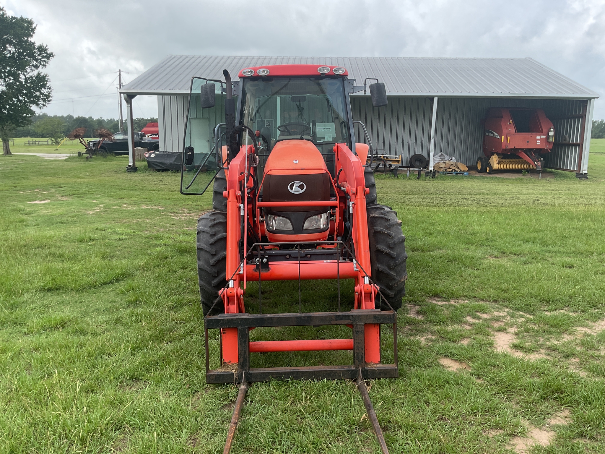 2010 Kubota M110 Image 3