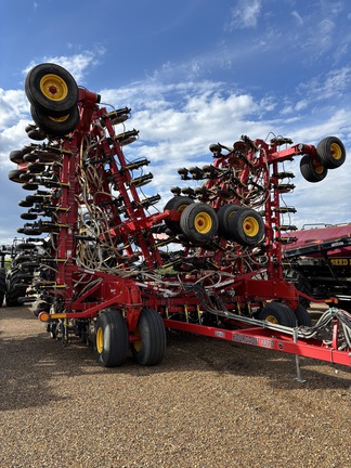 Used 2017 Bourgault 3320 XTC 76'12