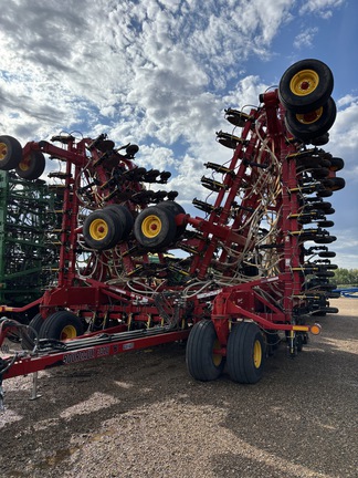 Used 2017 Bourgault 3320 XTC 76'12