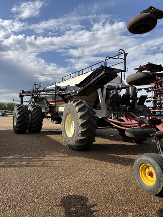 Used 2017 Bourgault 3320 XTC 76'12