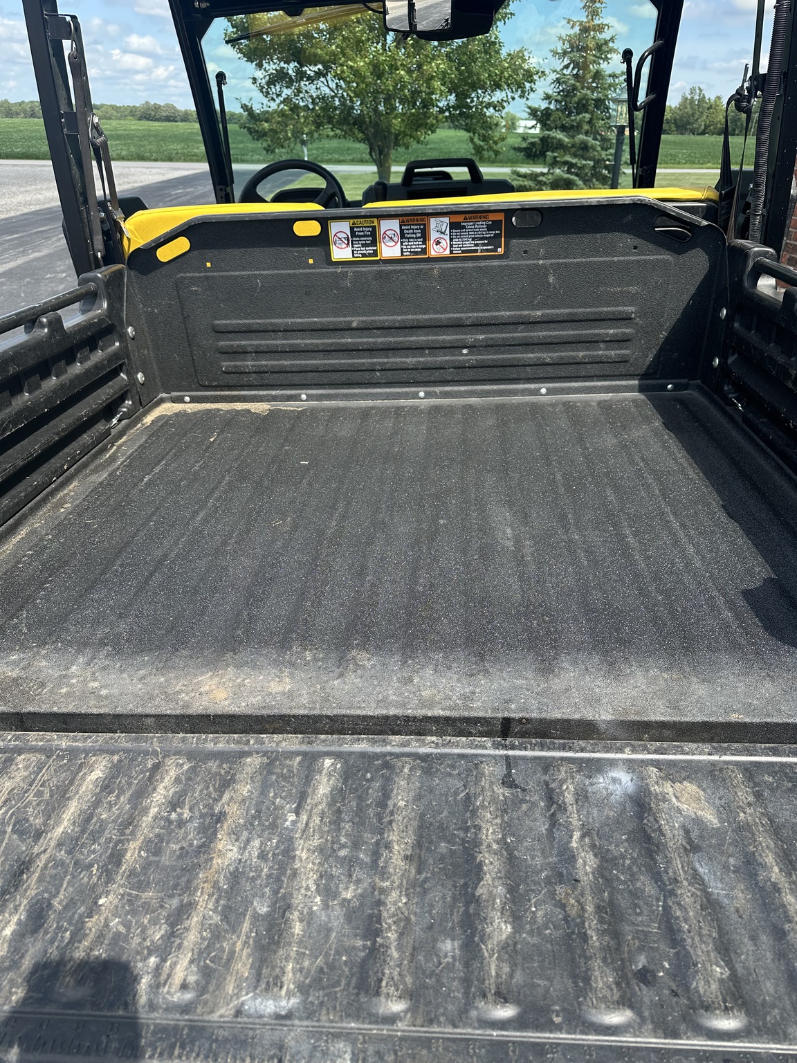 2020 John Deere XUV 835M Image 6
