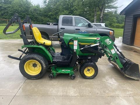 2004 John Deere 4010 Image 3