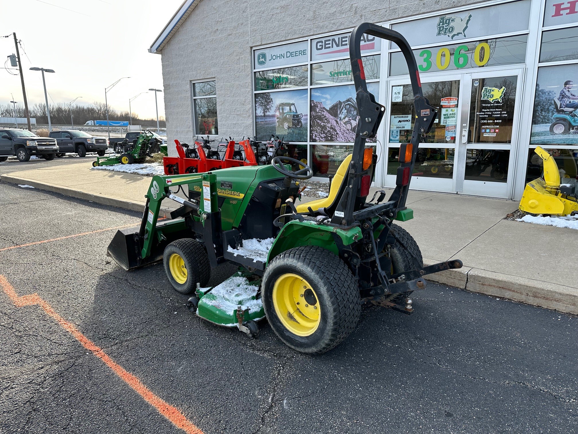 2004 John Deere 4010 Image 3