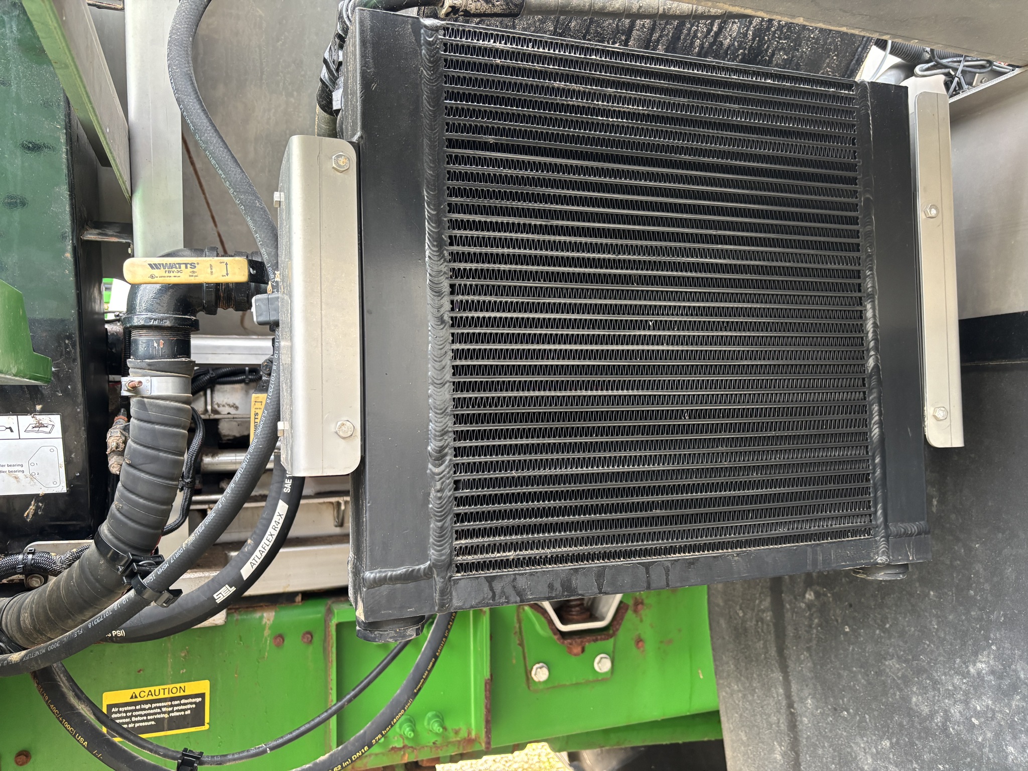 2019 John Deere F4365 Image 4