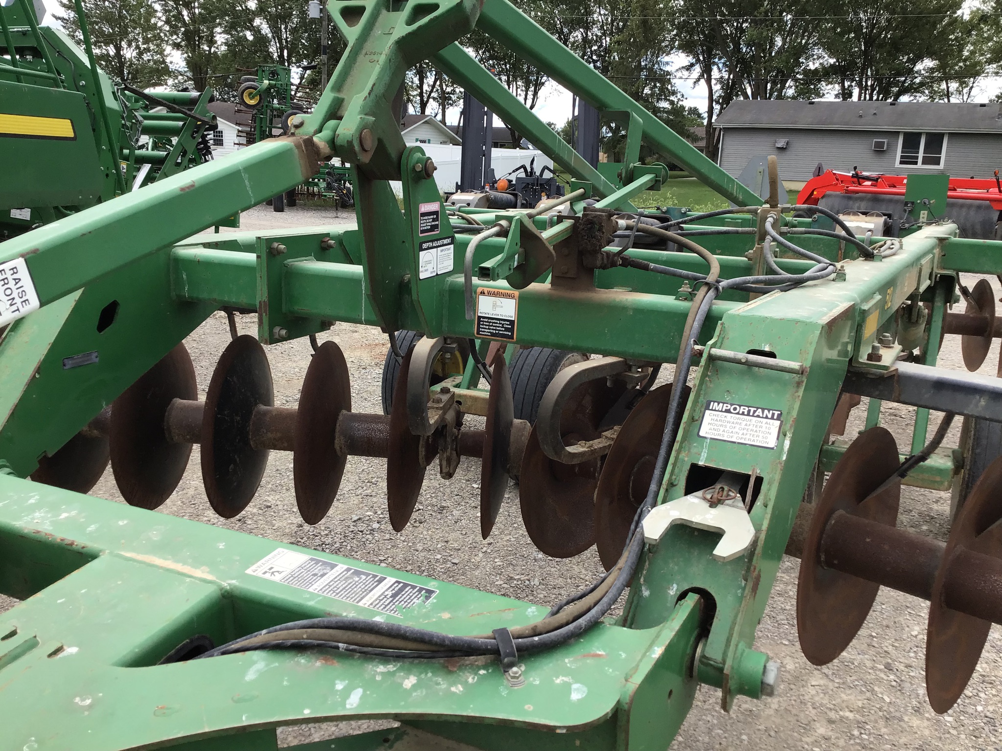 2008 John Deere 512 Image 9