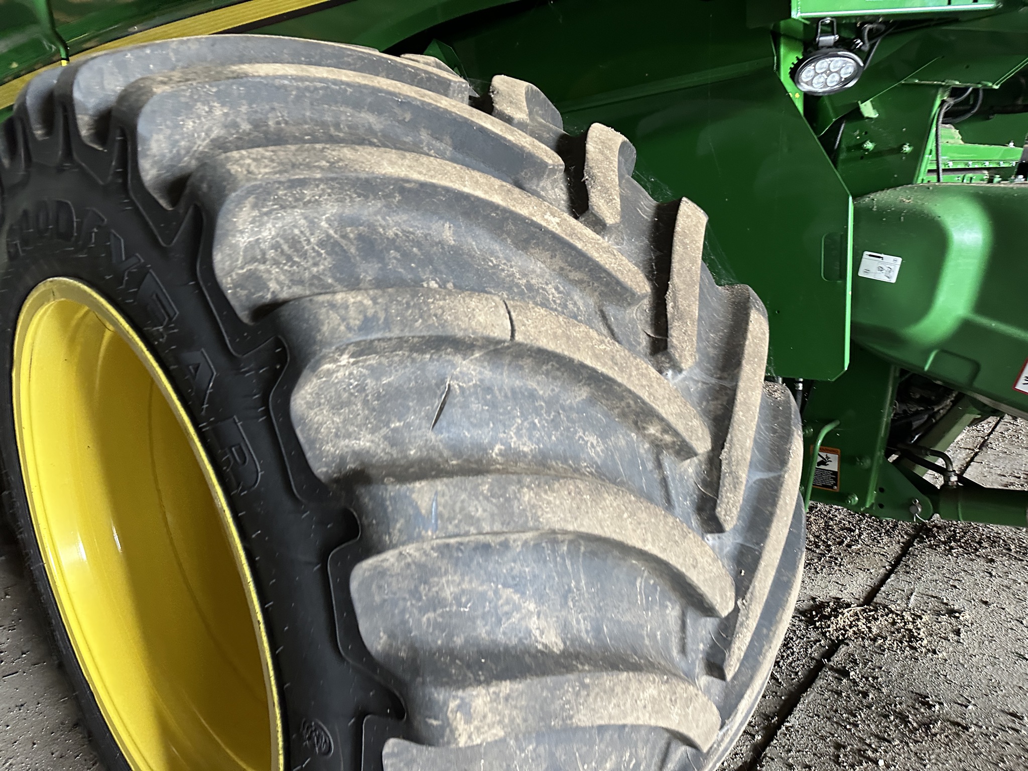 2020 John Deere S780 Image 2