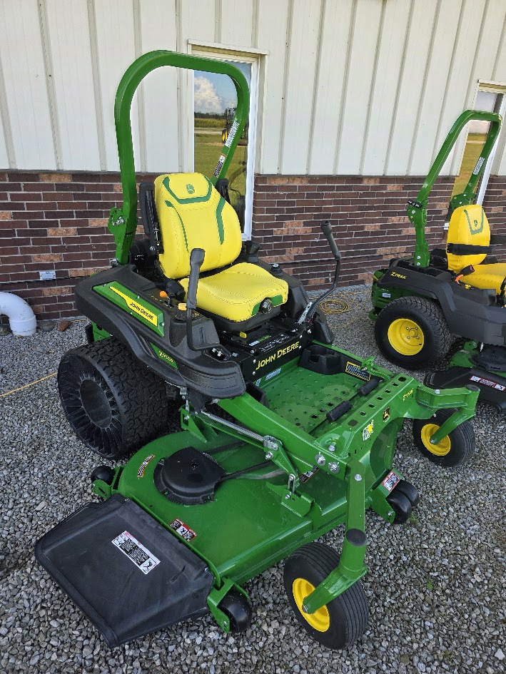 2023 John Deere Z950R Image 4
