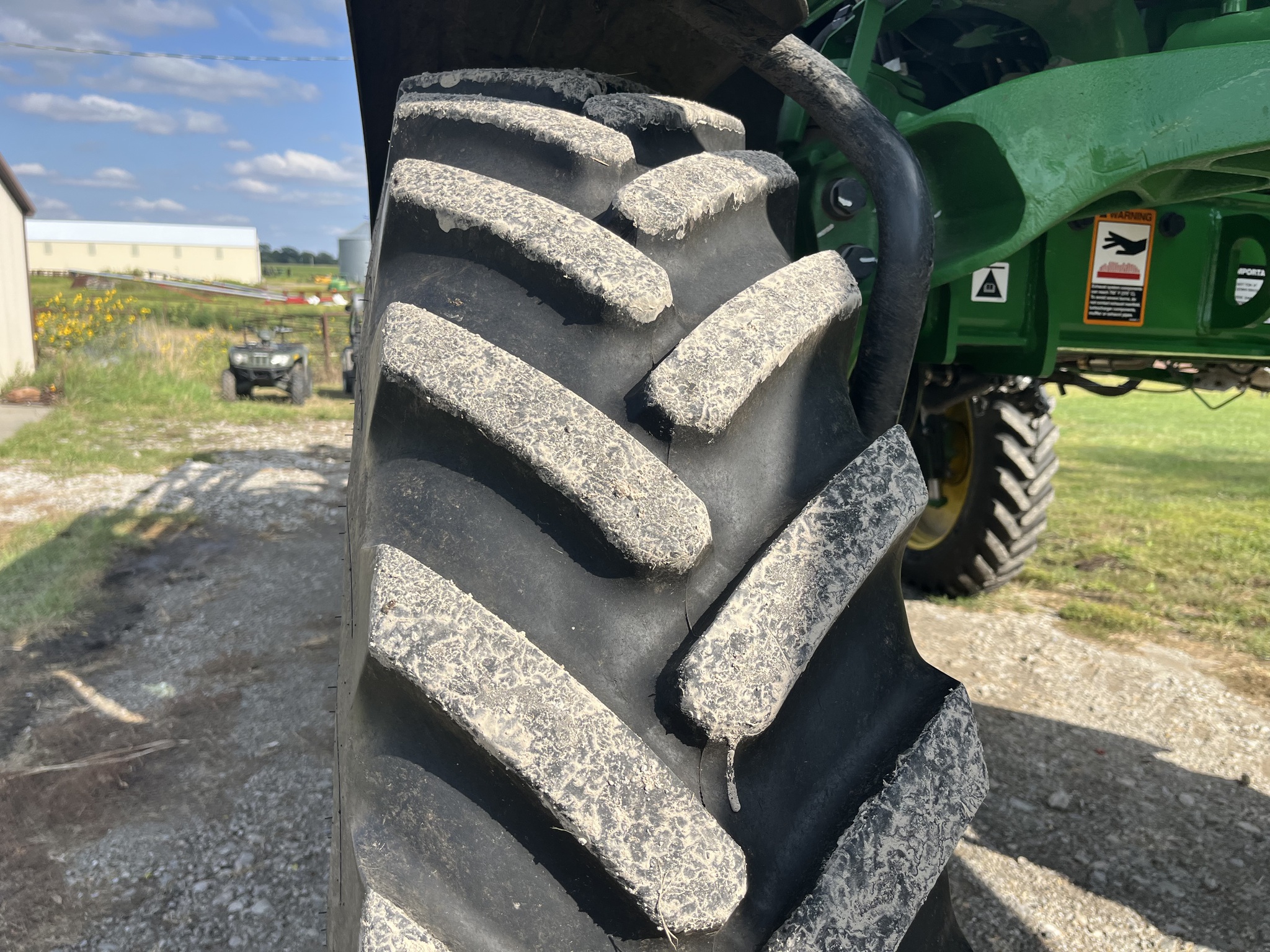  2024 John Deere 410R at Heritage Tractor in Seneca, KS