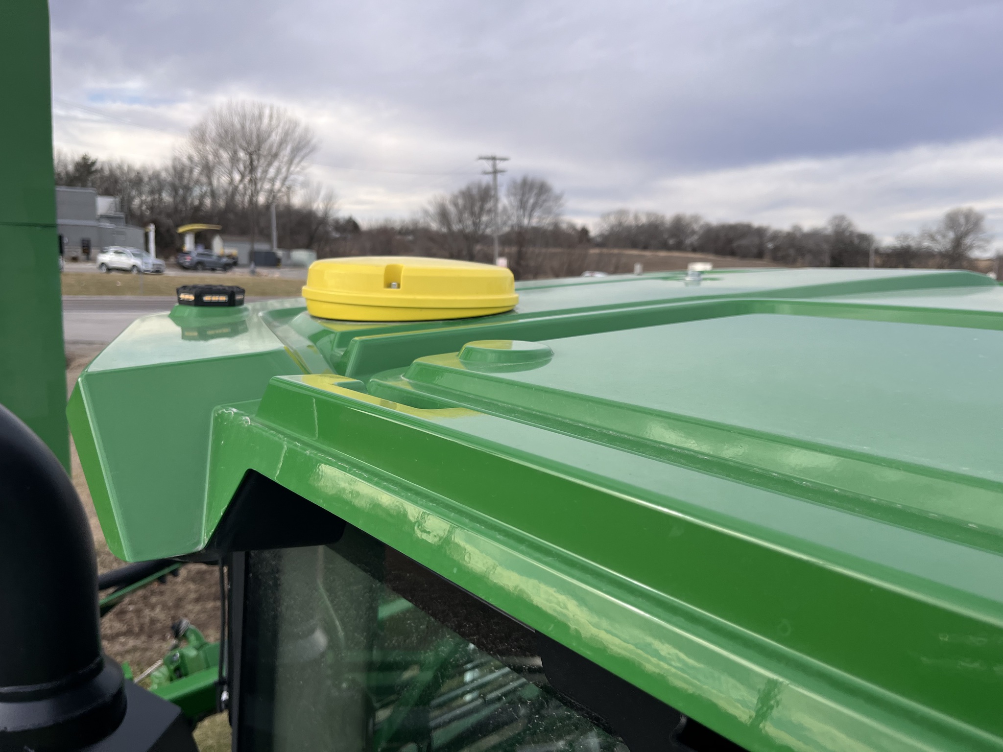  2024 John Deere 410R at Heritage Tractor in Seneca, KS