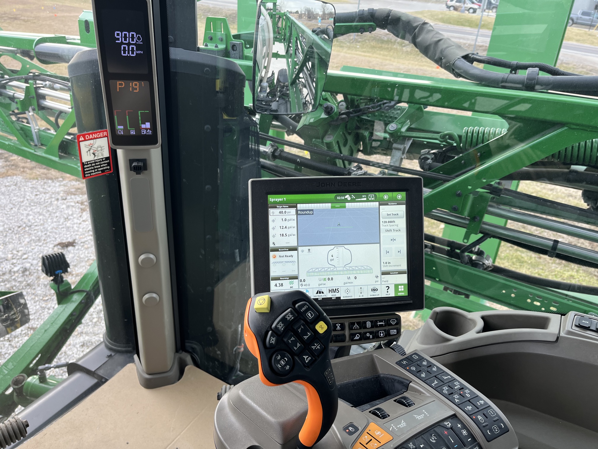  2024 John Deere 410R at Heritage Tractor in Seneca, KS