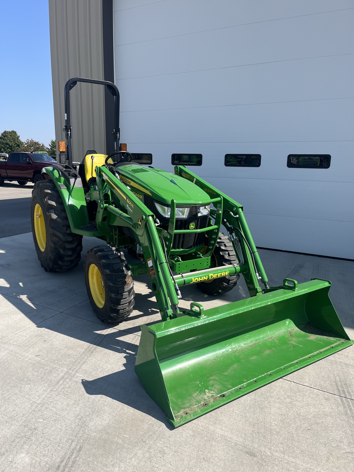 2024 John Deere 4044M Image 2